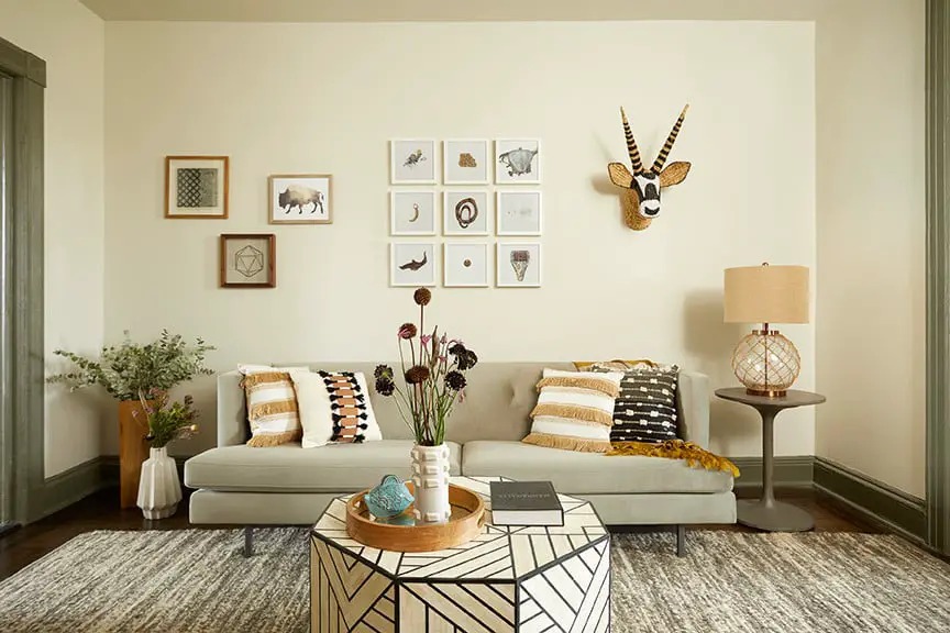 Alternate between different Patterns and Textures