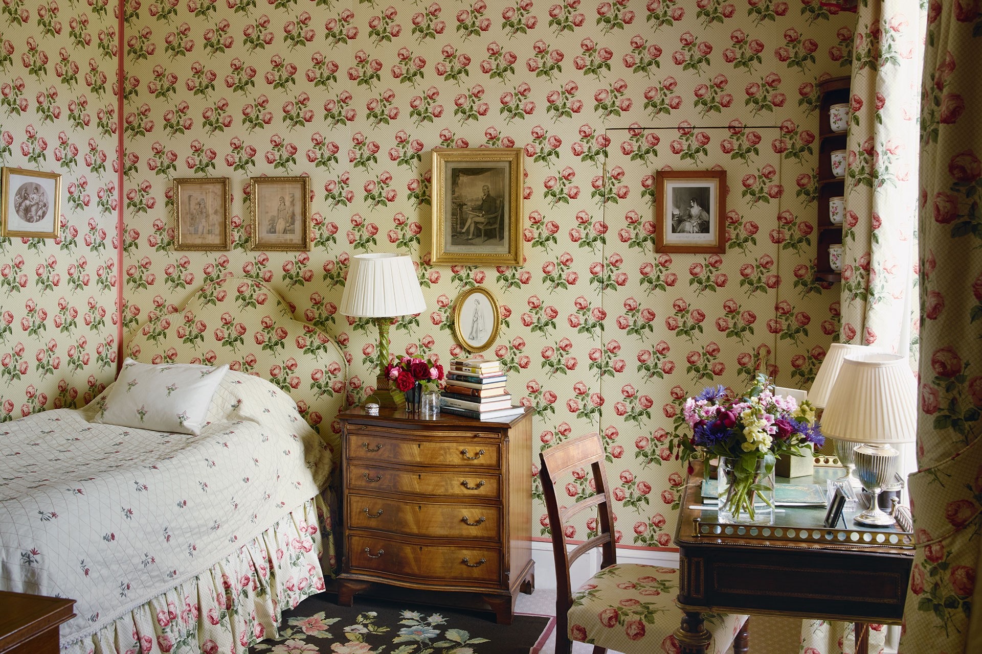 How to Design a Traditional Style Room