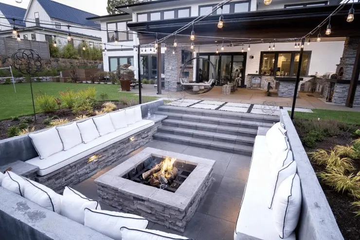 sunken outdoor seating.