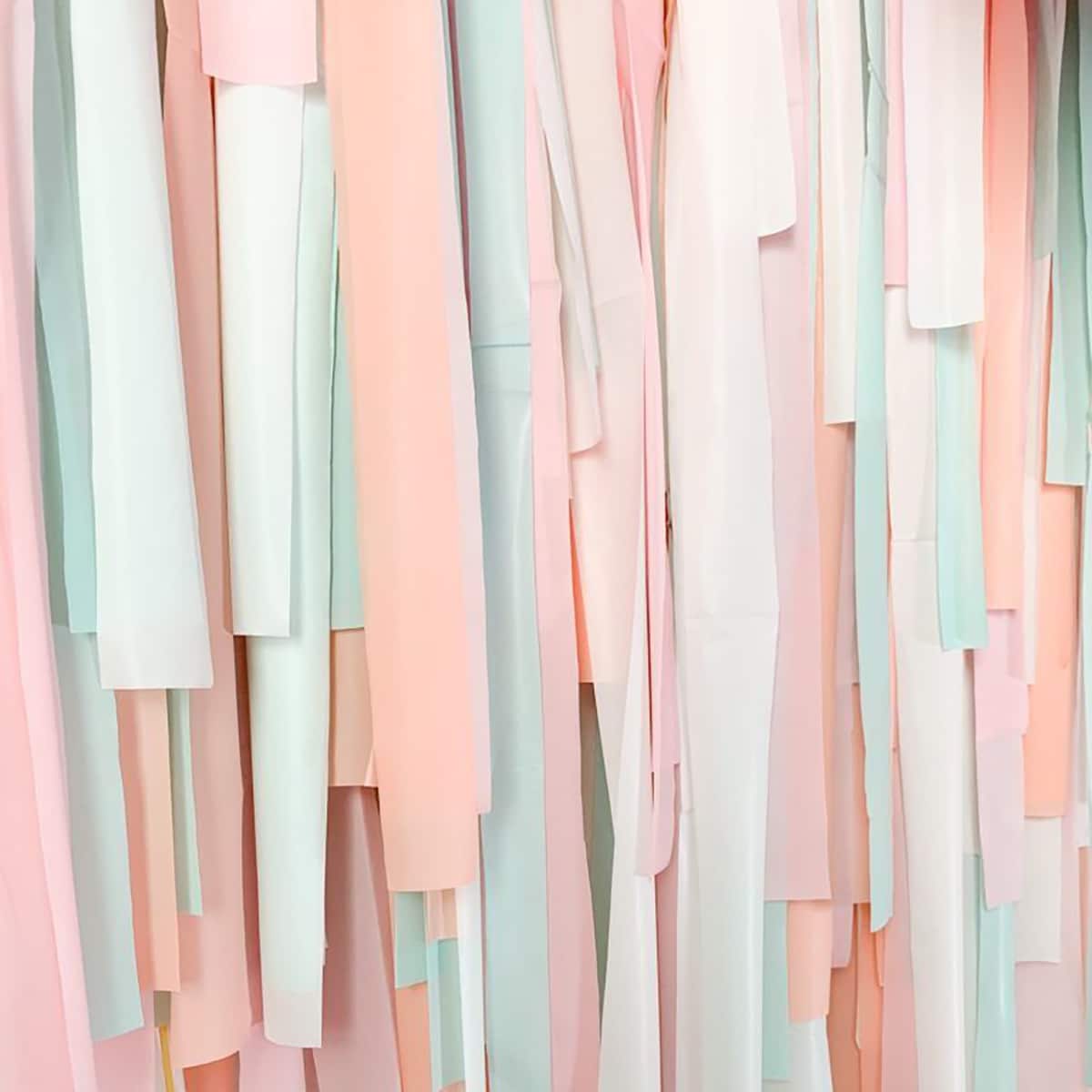 Fringe Plastic Tablecloth Garland