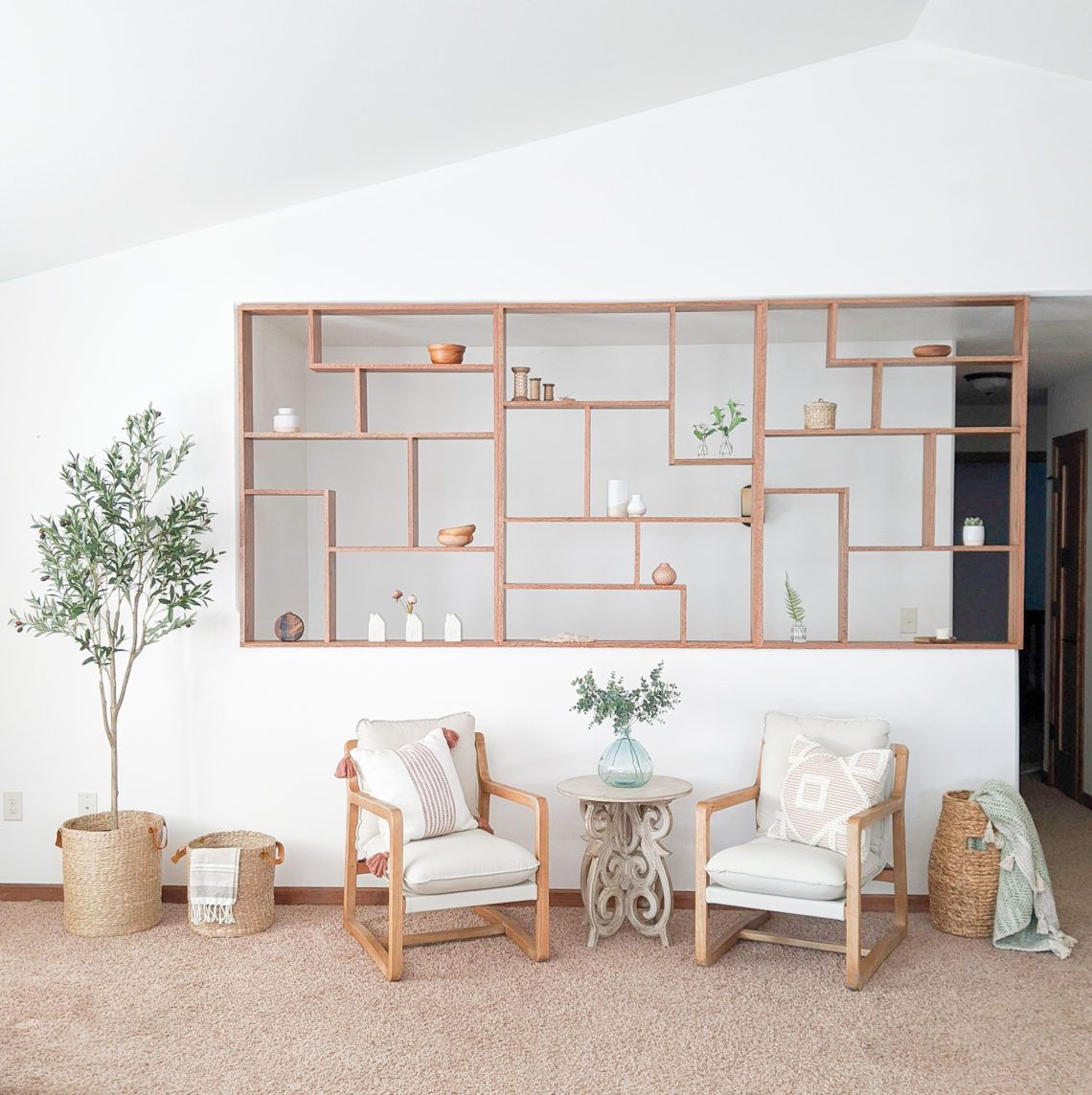 How to Decorate a Half Wall with custom shelves above it