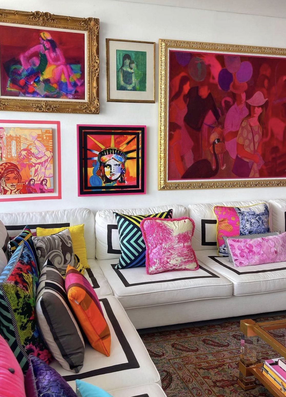 How to Design a Maximalism Style Room