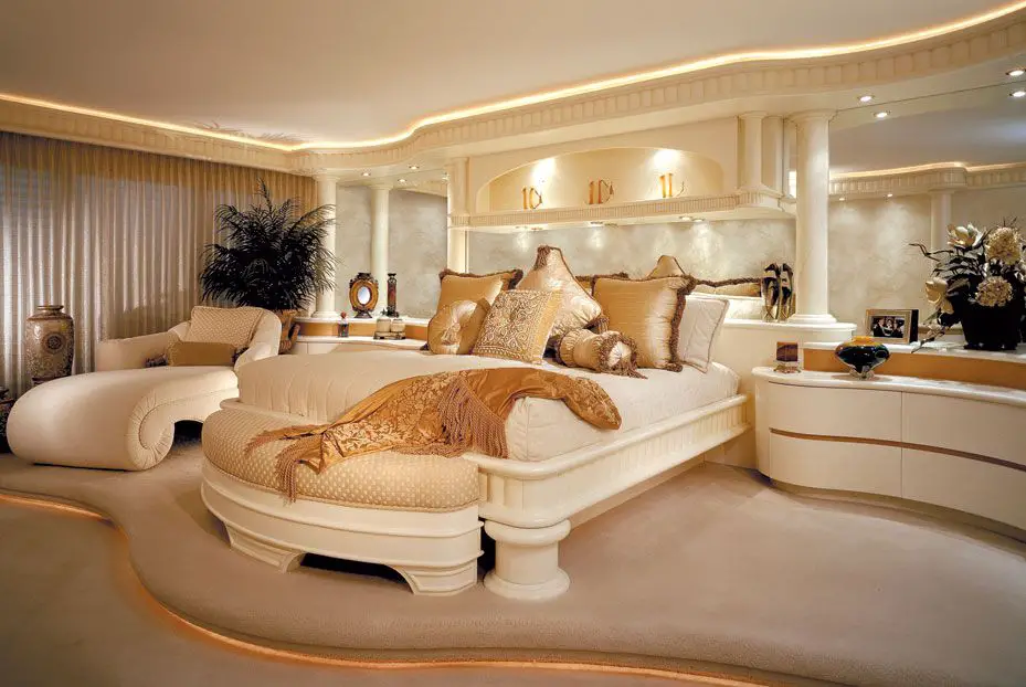 Everything You Need to Know About Mansions and Mansion Bedrooms