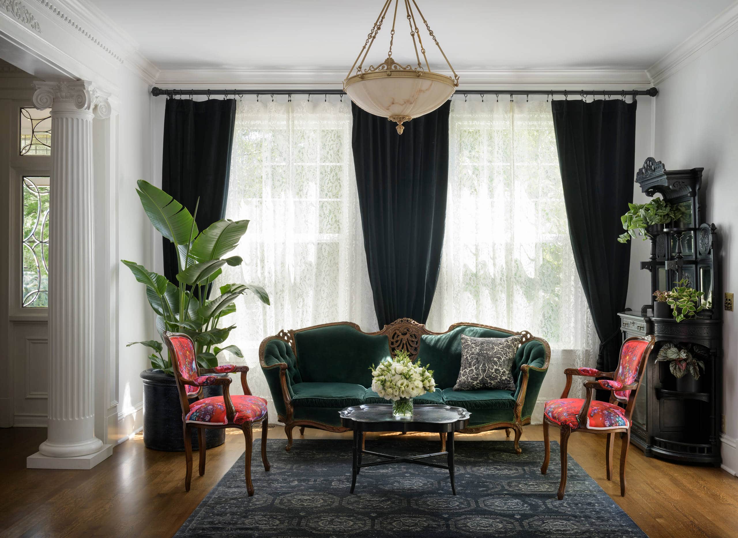 How to Design a New Traditional Style Room