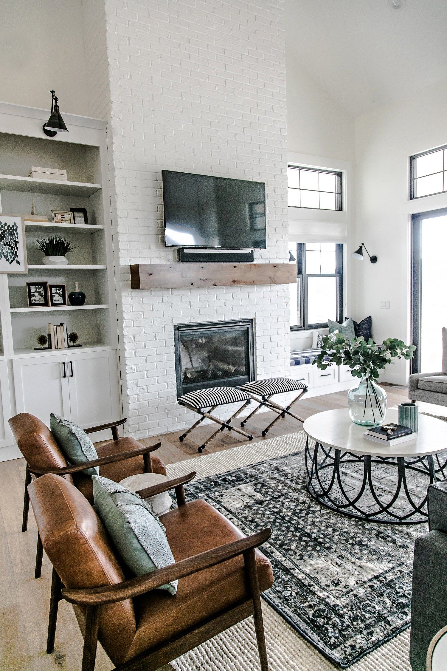 Use furniture to add symmetry, such as a Bed or Bookshelf