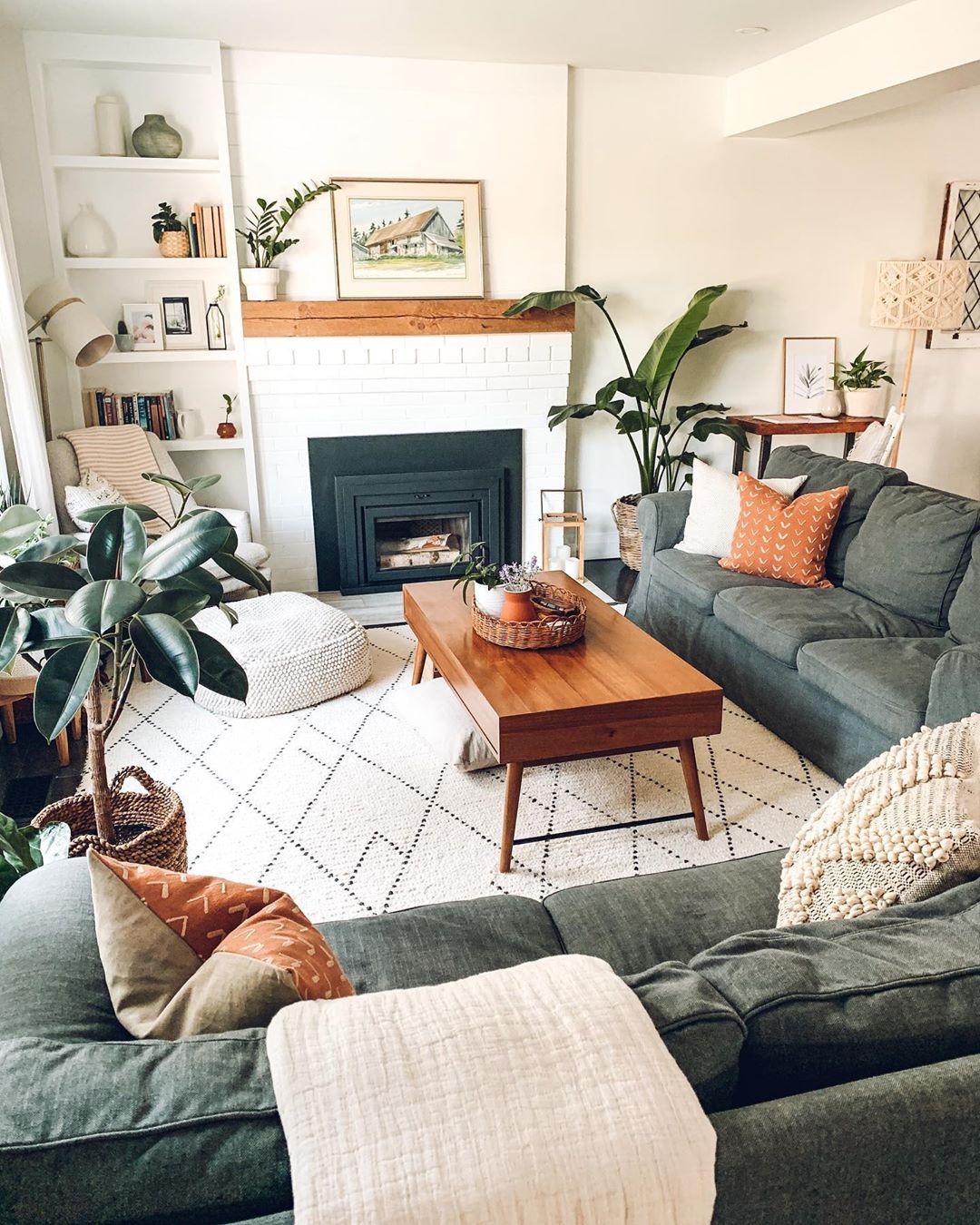 Cozy Conversational Area