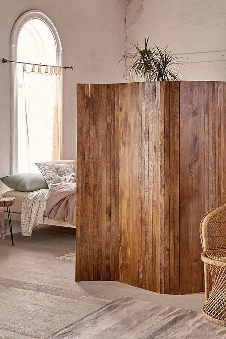 How to Make a Living Room Into a Bedroom