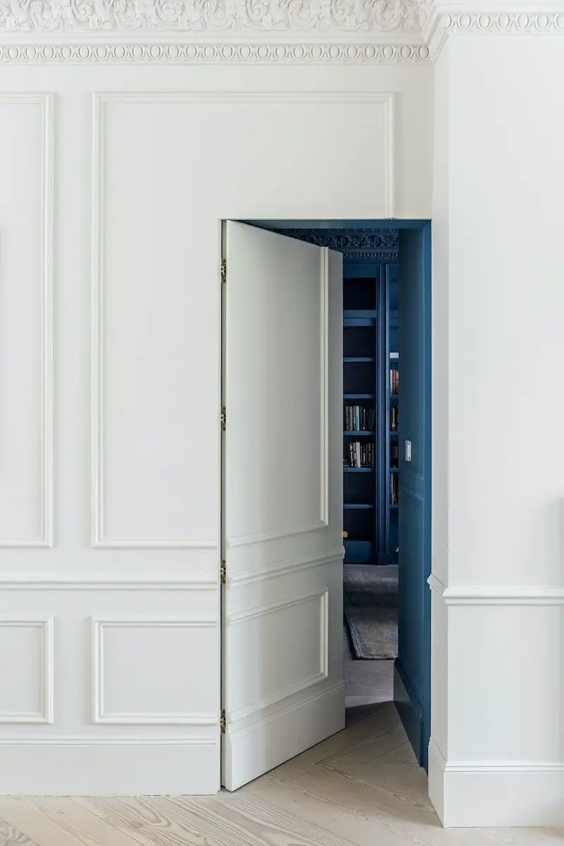 Remove the Doorknob