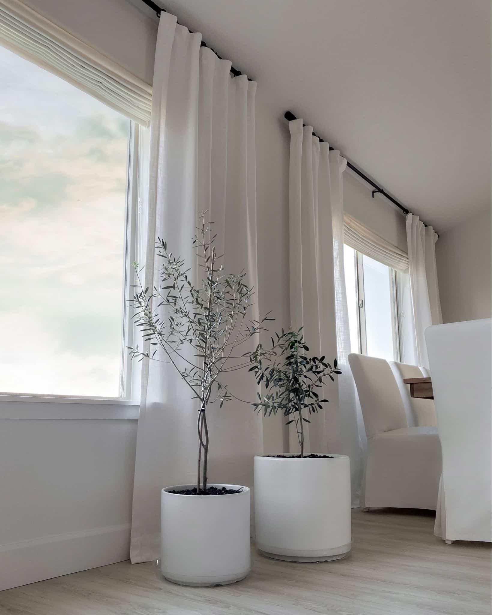 Are there any benefits of off-center windows?