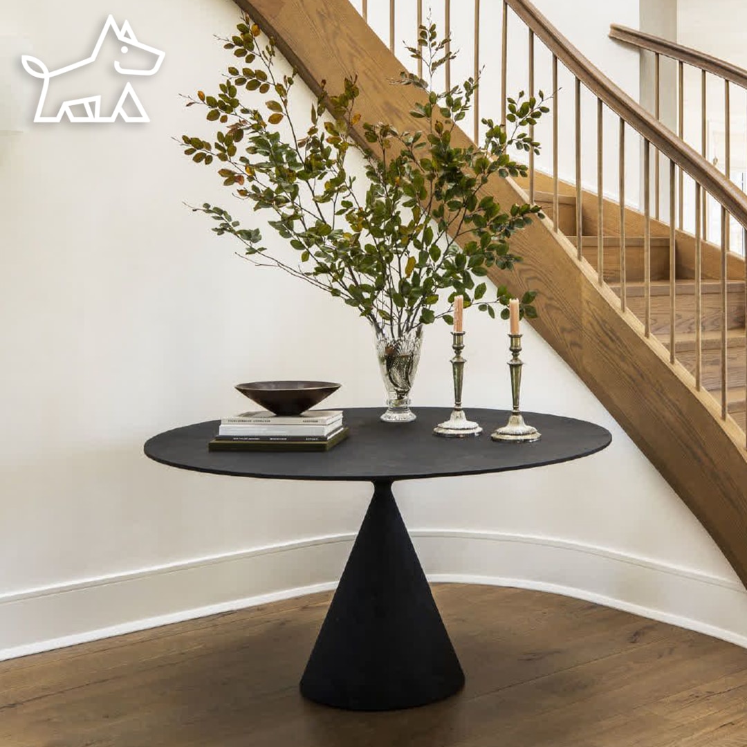 How to Decorate a Curved Wall Entry – Curved Wall Decor Ideas