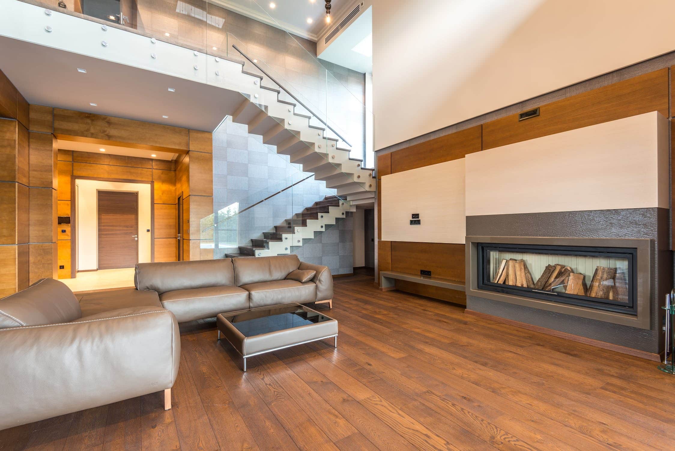 Living Room Layout – U-Shaped Sofas