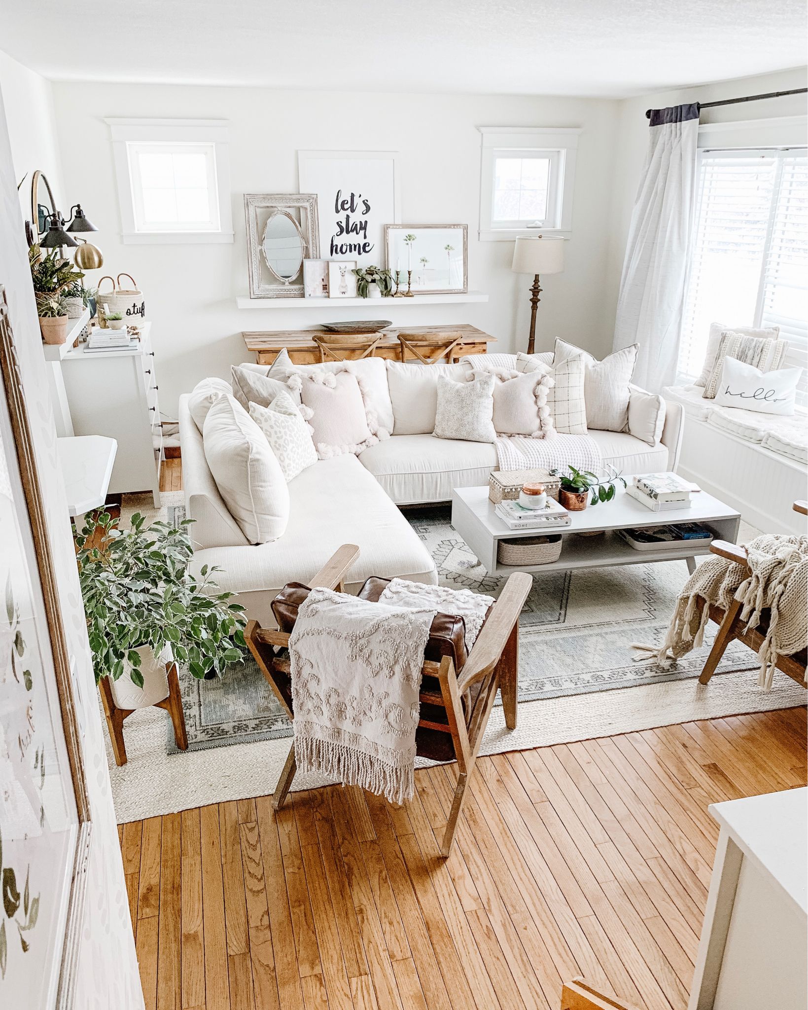 Could a Living Room Rug be Too Large or Too Small for a Space?