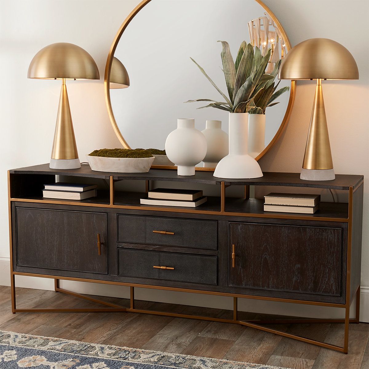 How to Decorate a Credenza – 15 Amazing Decor Ideas