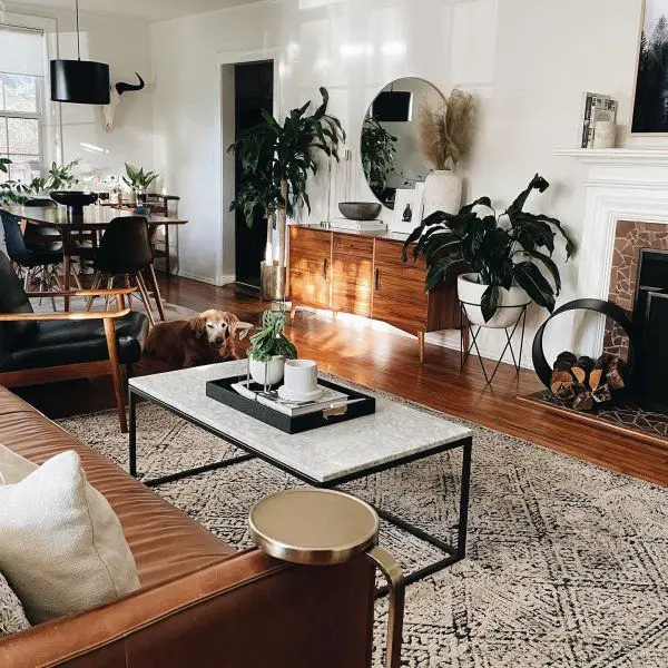 How much should you spend on furnishing Airbnb?