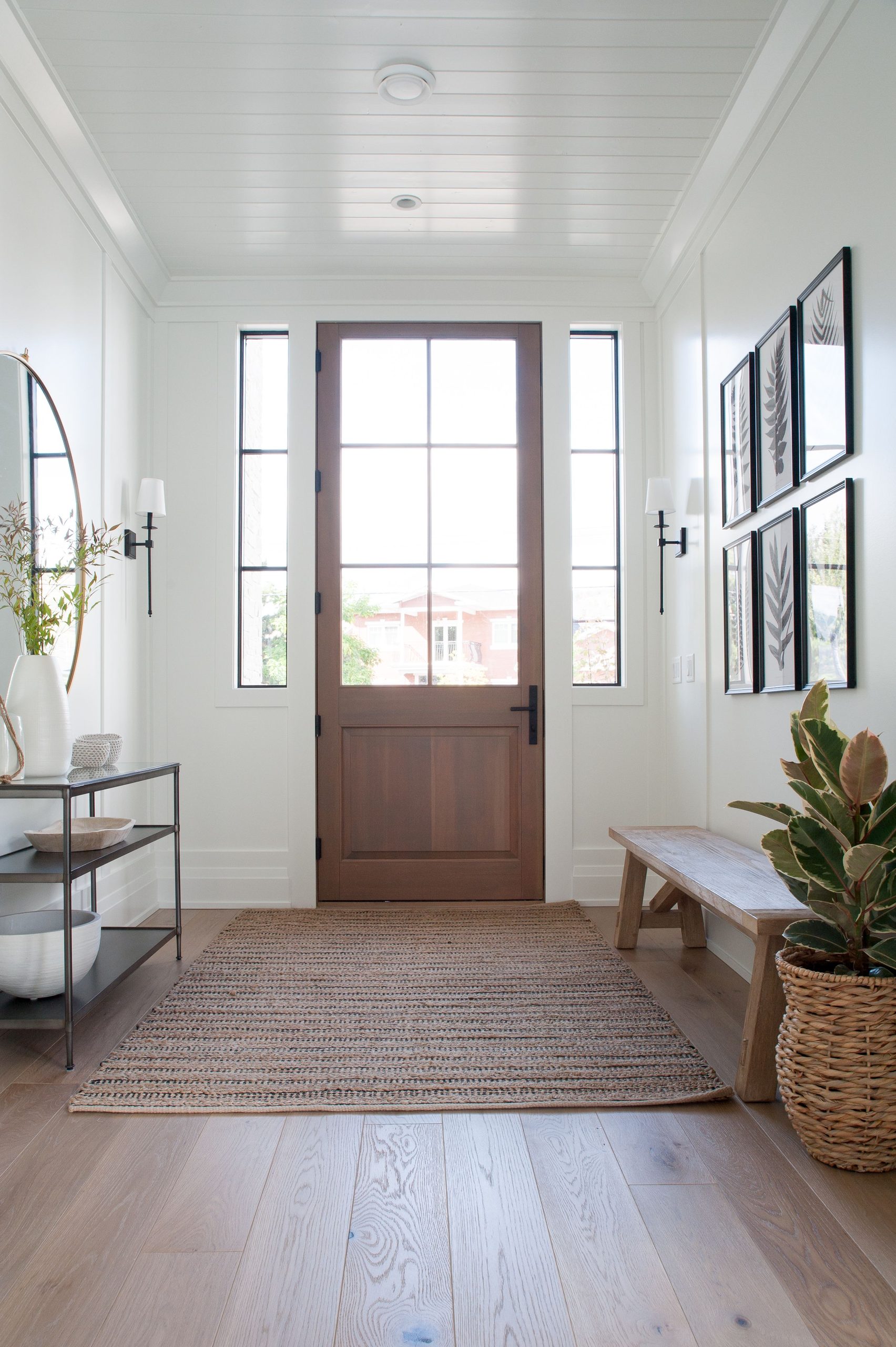 Introduce décor elements to make great conversation starters if people happen to linger there for a while waiting for you!