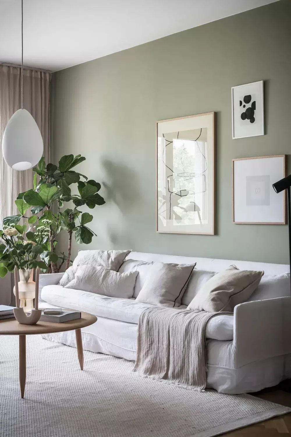 The 10 Best Small Living Room Colors for a Cozy Space