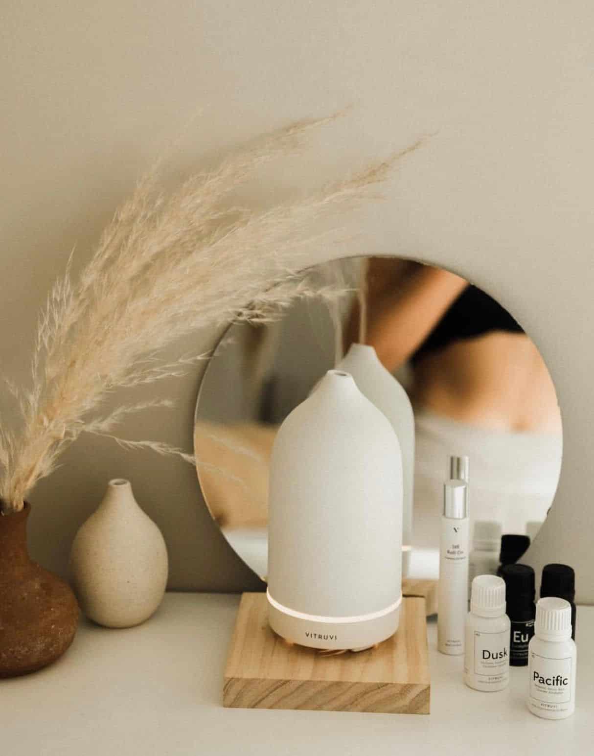 Relieving pain: Essential oils, such as peppermint and ginger, have been found to have pain-relieving properties and can be…