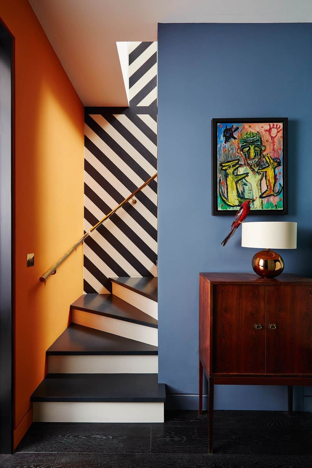 Creating Movement in Interior Design: How to Keep the Eye Moving:
