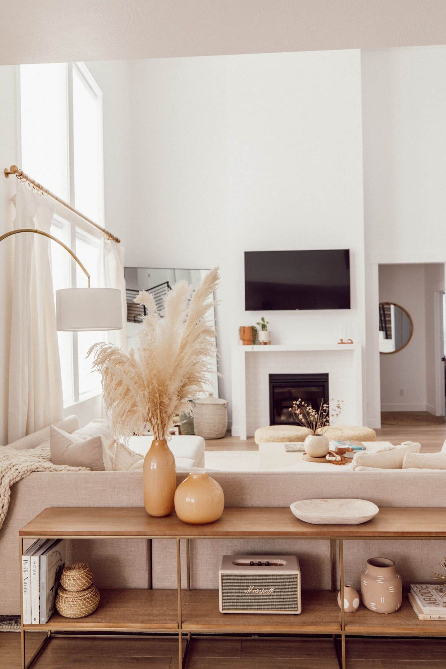 Optimal Arrangements: Using Furniture Placement to Visually Widen Small Rooms
