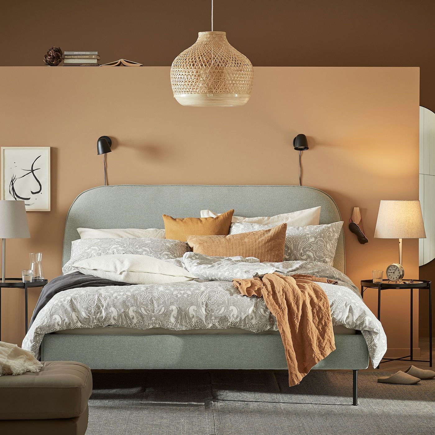 Discover How to Clean Upholstered Headboard: Mastering Fabric and Upholstery Cleaning for Your Upholstered Bed in 5 Steps…