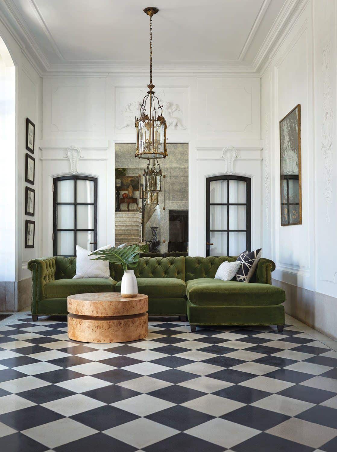 What other design elements pair well with velvet to create a cohesive and luxurious space?