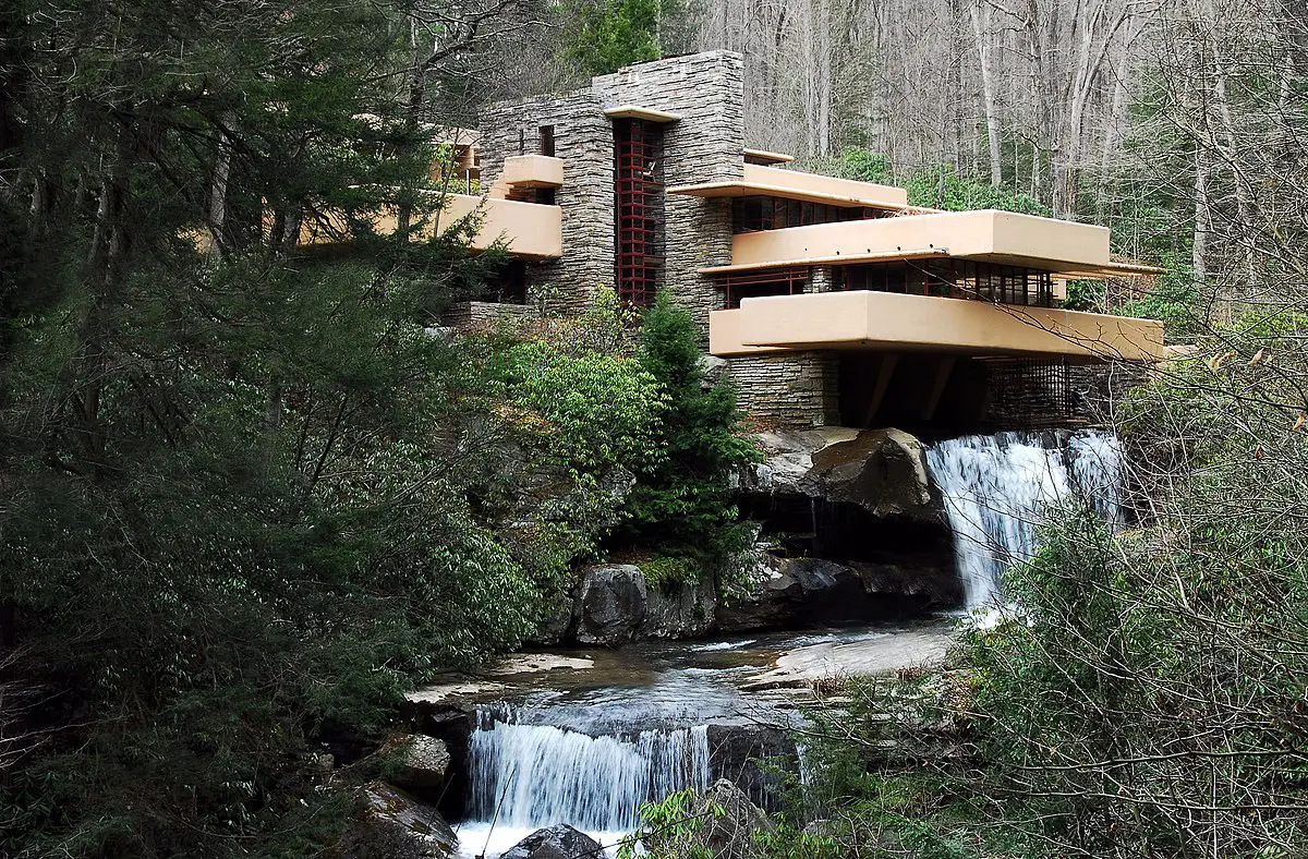Inviting the Outdoors In: How to Incorporate Natural Elements for a Harmonious Home