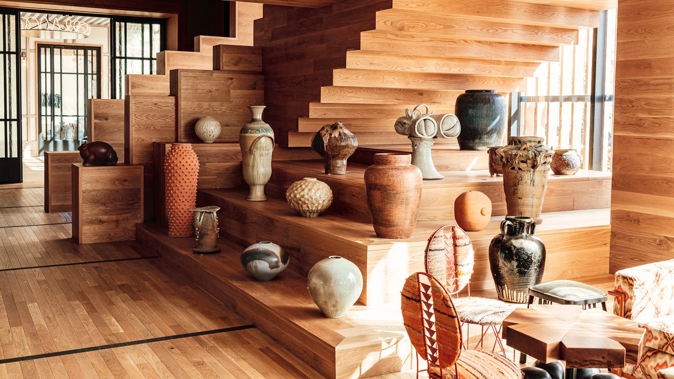 Embracing Nature: Benefits of Natural Materials in Interior Design