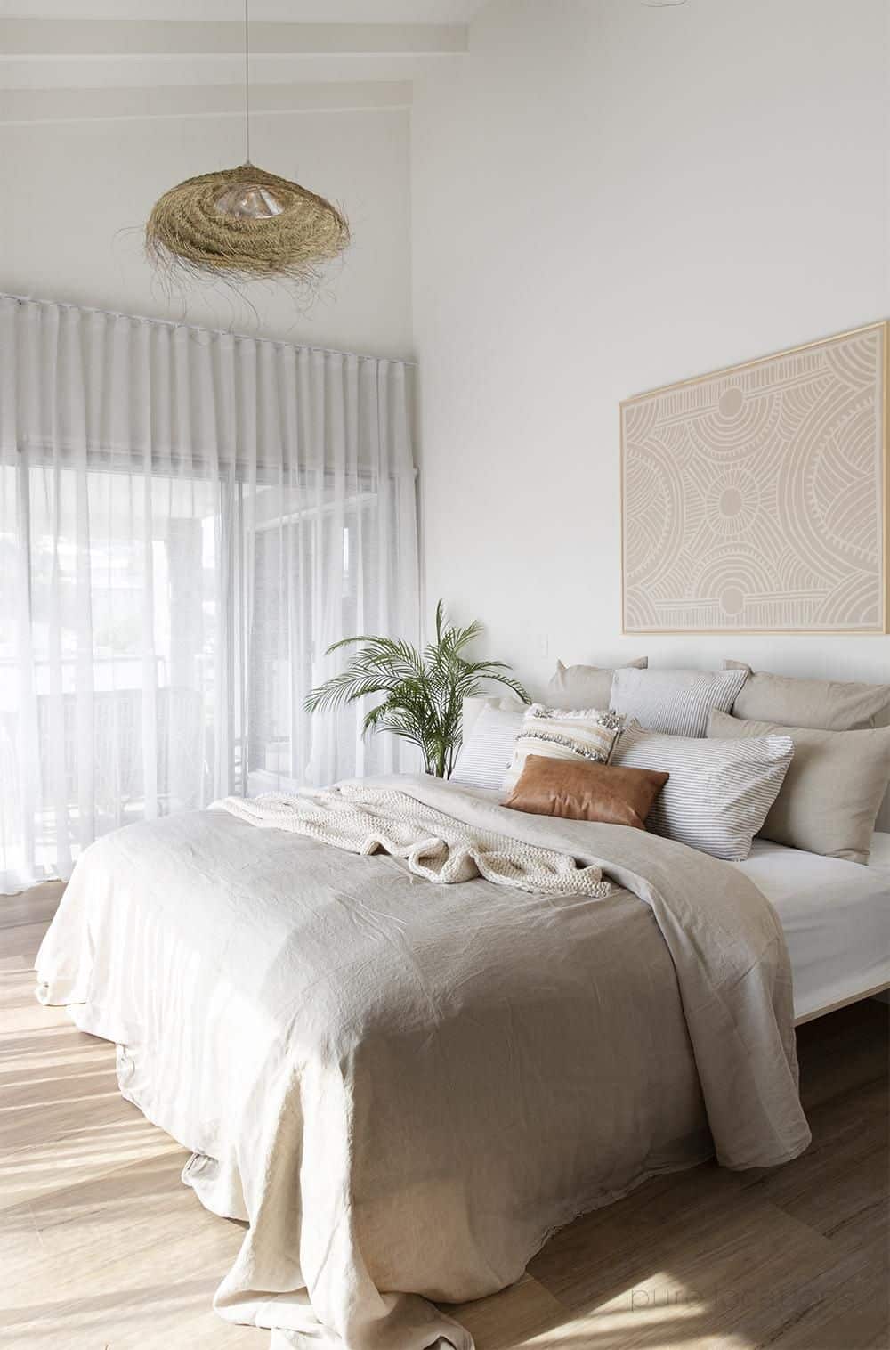 Uncovering the Secrets of a Restful Sleep: Why Cleaning Your Mattress Matters