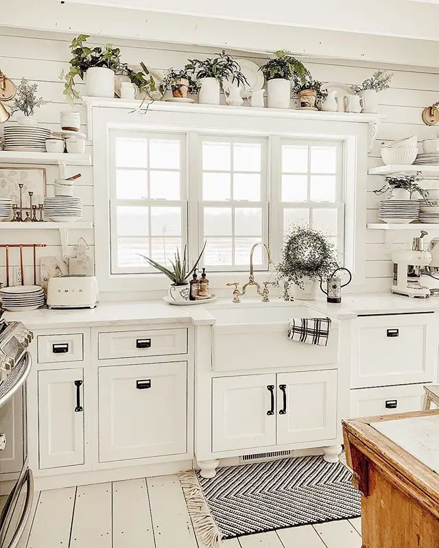 Maximizing Vertical Space: 10 Creative Ideas for Decorating Above Kitchen Cabinets