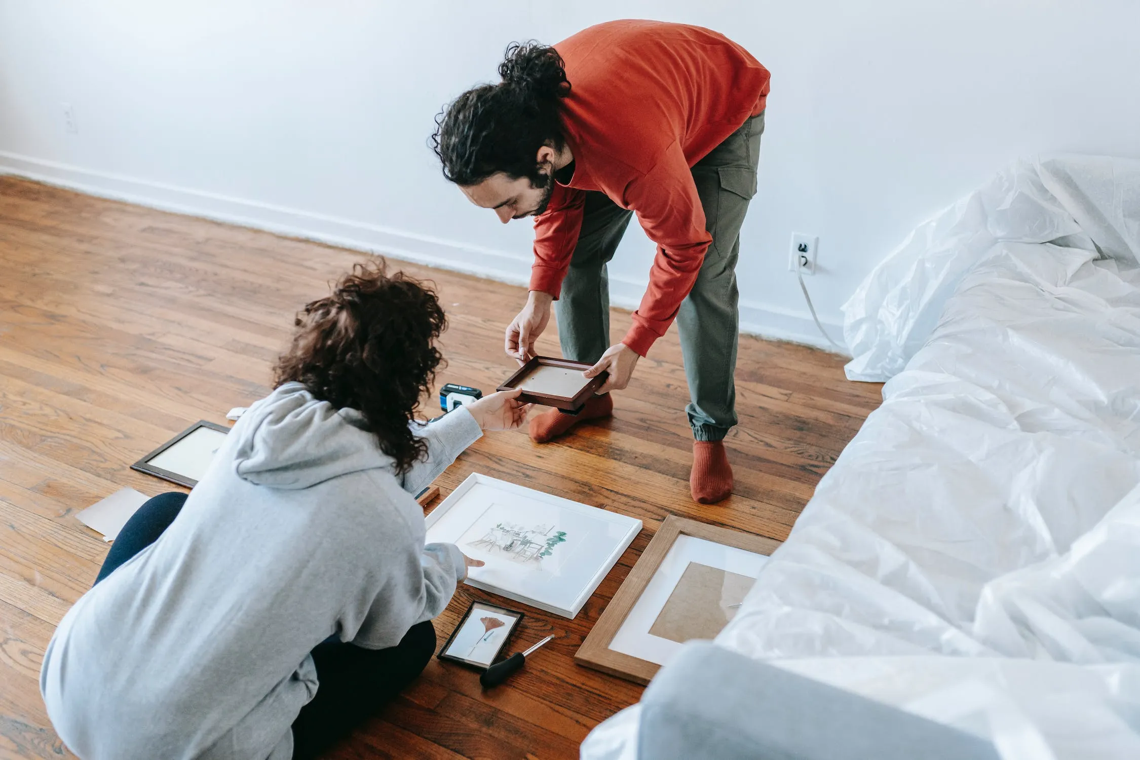 Choosing an Expert: Interior Decorator Near Me or Online Interior Designer? - photo 2