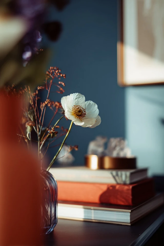 Black Office Styling Guide for a Warm, Inviting Home